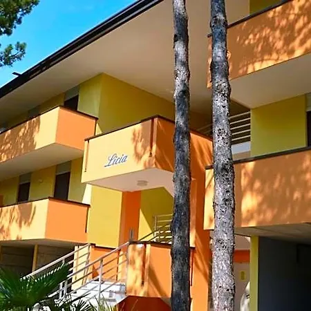 Hotel Spacious In The Heart Of The Center By Beahost 3*